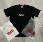 T-shiet supreme burrbery