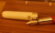 Visconti Biało-Czerwone Gold Sp.Ed. pióro wieczne 