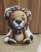 Poduszka dekoracyjna 50cm Lew haftowany