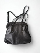 Czarna torebka damska Puccini 