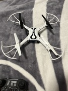 QUADCOPTER CAMERA DRONE