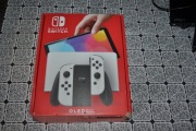 Konsola Nintendo Switch OLED biały