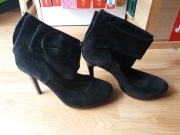 Oryginalne zamszowe szpilki Kotyl