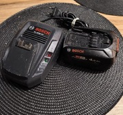 Ładowarka Bosch AL 1830 CV z akumulatorem PBA 18V 4.0Ah 