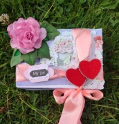 Pudełko na prezent lub pieniądze.