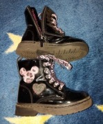Używane Buty dziecięce kozaki DISNEY 26 kozaczki czarne