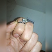 Srebrny Pierścionek z 3 caratowym moissanitem