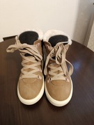 Buty z kożuszkiem 31 Kenneth Cole 