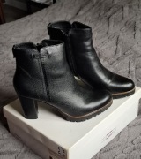 Botki klasyczne czarne