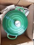 LE CREUSET 4.2 L. NOWY Czytaj opis 