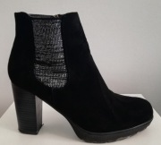 Botki czarne ocieplane zamsz 38 na suwak Filippo