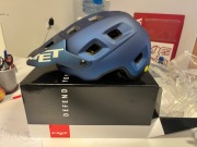 Kask MET TERRANOVA MIPS M/L
