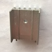 radiator aluminiowy   28 x 24 x 17 mm