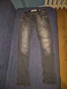 Guess Jeansy Slim Fit rozmiar 30x32
