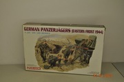 German Panzerjagers Estern Front 1944 DRAGON 6057