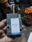 Peumatyczny zawór elektromagnetyczny elektrozawór Festo, model MFH-3-1/8
