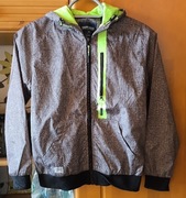 Kurtka wiosenna letnia chłopięca rozm 146/152 szara z katurem