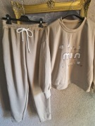 Komplet damski dresowy typ masełko beżowy/fango Min