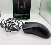 Myszka Przewodowa Razer DeathAdder Essential Czarna
