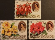 NIUE ** - czysty - QUEEN ELIZABETH II - FLORA - 31 Euro
