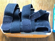 Orteza nadgarstka z ujęciem kciuka Manu Universal Qmed one size