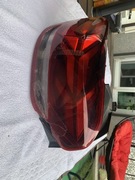 Dacia Sandero III klosz lampy tylnej lewej oryginał uszkodzony