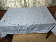 Haftowany obrus 160x120