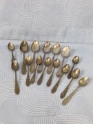 Stare łyżki łyżeczki 15 sztuk