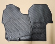 Oryginalne dywaniki gumowe Mercedes Sprinter W907 W910 A9076804801