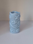 Świeca Dekoracyjna "Morski Brzeg" – Błękitna z Muszlami lato, morze 