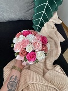 Wyjątkowy box z kwiatów mydlanych