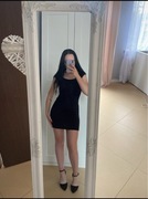 Czarna sukienka mini