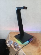 Stojak na słuchawki 