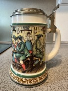 Stary ceramiczny niemiecki kufel do piwa z cynową pokrywką 