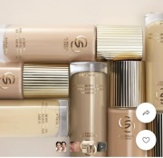 Nowy podkład  odmładzający na bazie serum Giordani Gold  Oriflame 30ml 