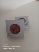 Brokatowy cień do oczu