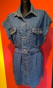 Fajna sukienka kamizelka jeansowa z dżetami 
