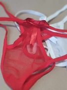 Stringi majtki bielizna