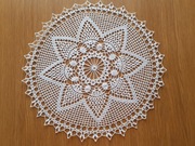 SERWETKA WYKONANA  NA SZYDEŁKU śr 37 cm (2)