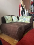 Kanapa sofa mini, rozkładana do spania z pojemnikiem na pościel