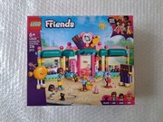 LEGO Friends 42649 - Sklep z cukierkami w Heartlake