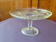 Stara patera szklana na nodze - Huta Hortensja.