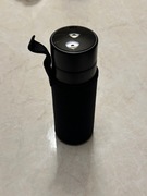 Kubek termiczny z wskaźnikiem tempreatury