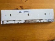 WIESZAK DO ODZIEŻY DREWNIANY Z 3 HAKAMI BIAŁY IKEA