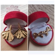 2 pary kolczyki listki i kokardki kolor złoty wkręty sztyfty stal okazja