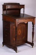 Sekretarzyk Davenport II poł. XIX wieku. 