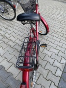 Rower damski z koszem na zakupy