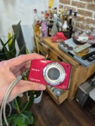 Sony Cyber-shot W270 czerwony | stan bardzo dobry | etui + ładowarka