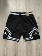 Czarne spodenki Jordan