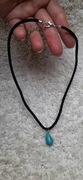 Naszyjnik choker boho czarny | turkusowa zawieszka łezka 2–3 cm | 30–35 cm 